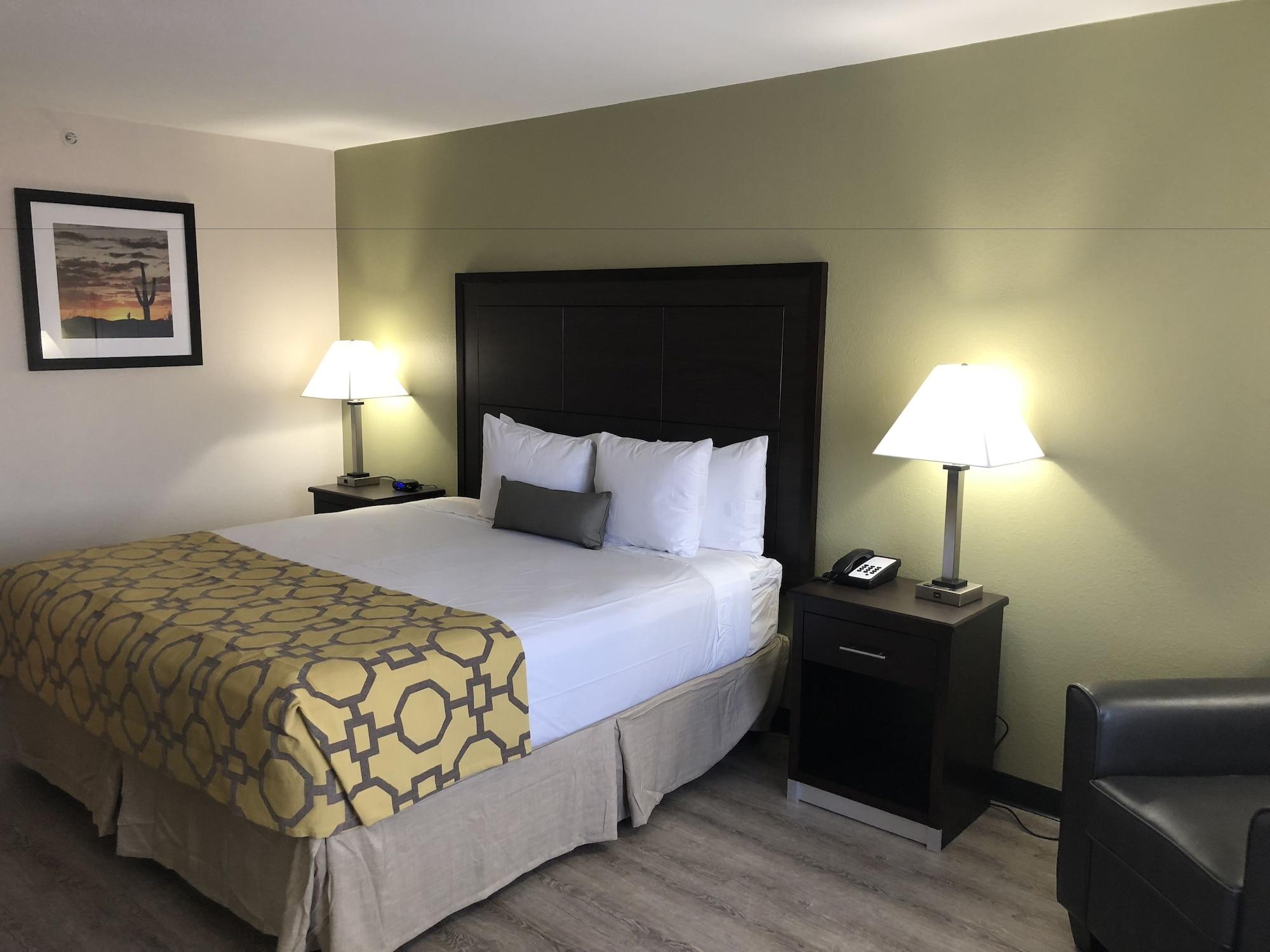 Baymont By Wyndham Phoenix I-10 Near 51St Ave Εξωτερικό φωτογραφία